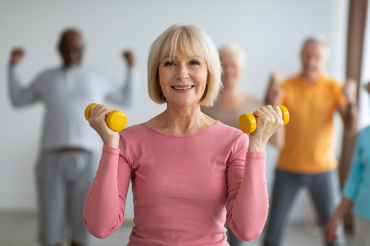 How Seniors Can Use Functional Fitness to Increase Quality of Life -  Zoomers Health